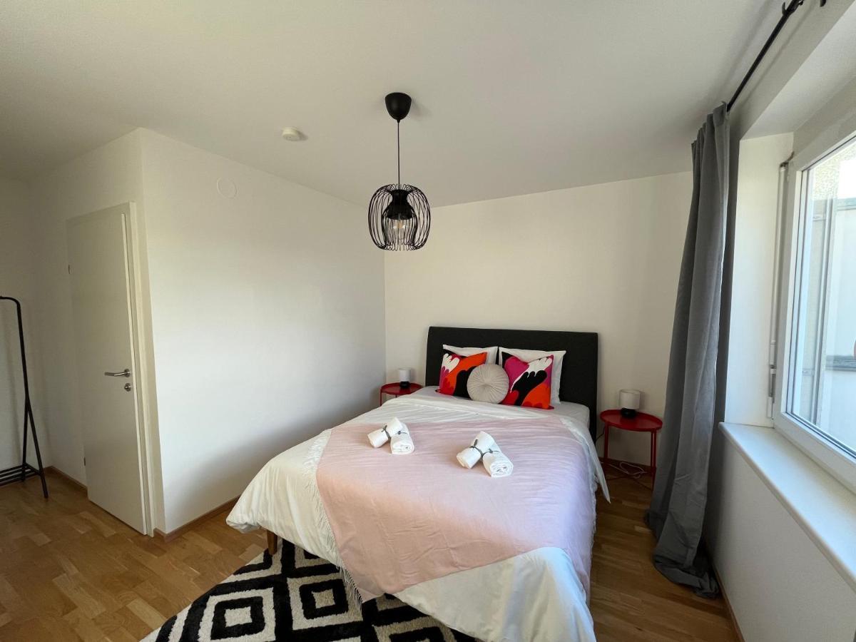 וינה Penthouse Near Central Station With Free Parking מראה חיצוני תמונה